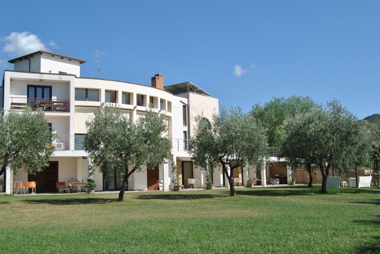 Corbezzolo Bed & Breakfast Vallo della Lucania Luaran gambar